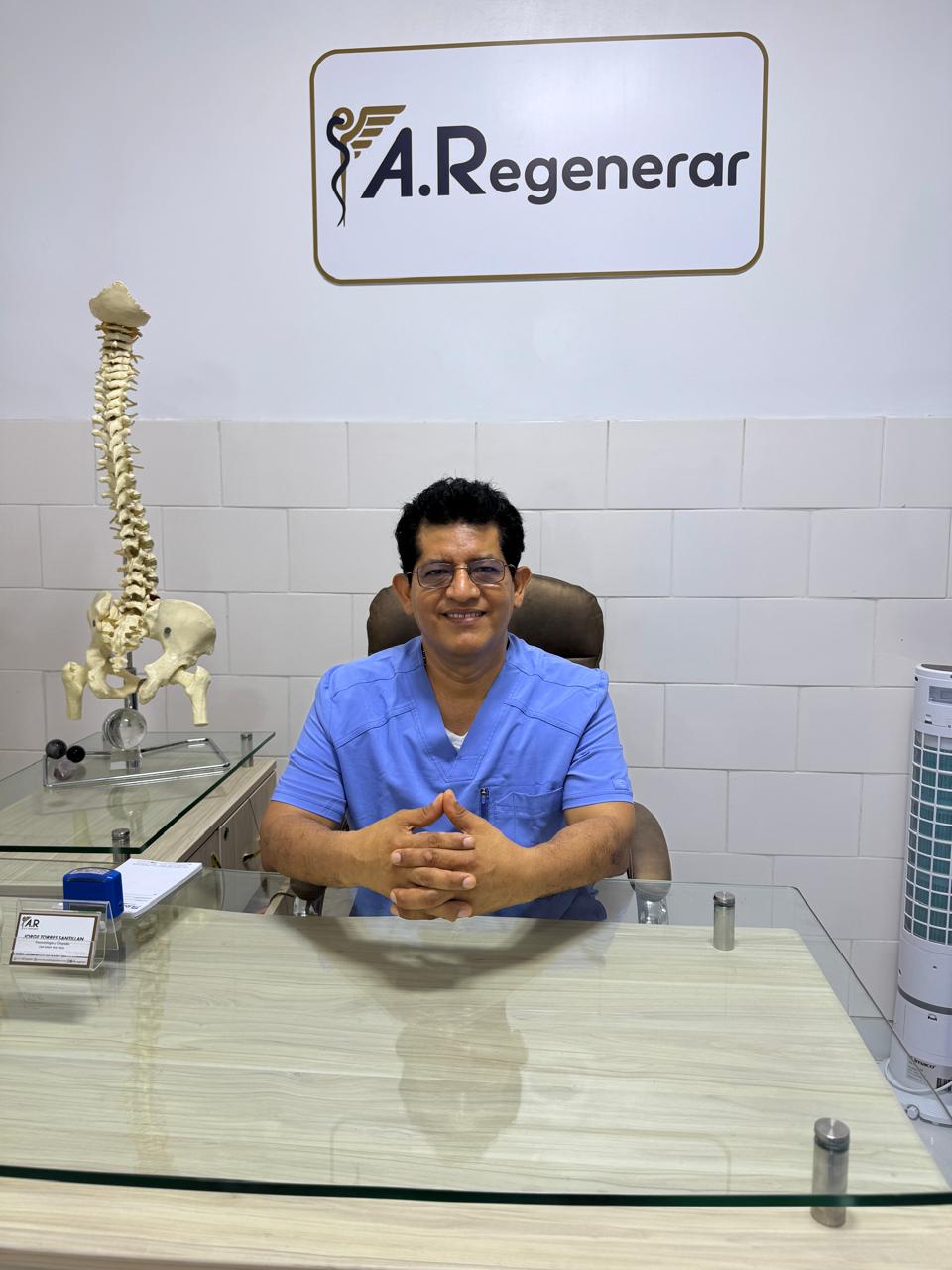 Dr. Jorge Miguel Torres Santillán